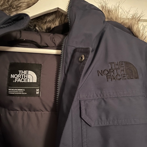 Mens The North Face McMurdo Bomber Jacket - Picture 2 of 4